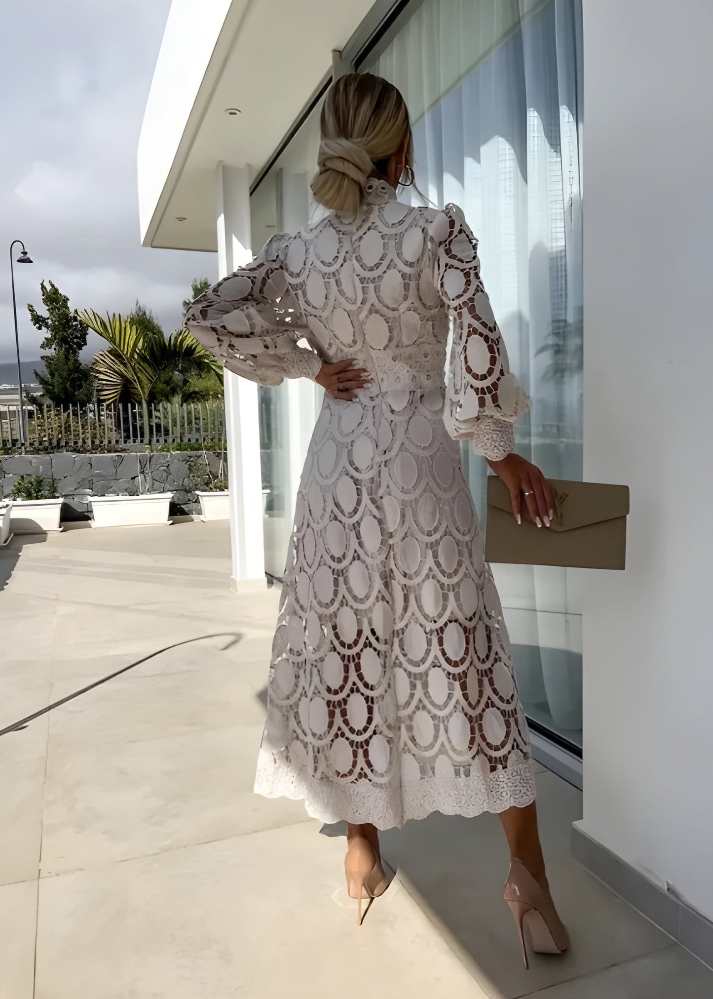 Lilian - Flattering Maxi Dress