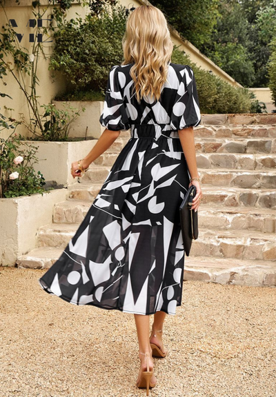 Flore - Elegant Floral Dress